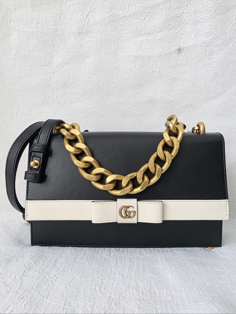 Auth LMTD Gucci Marmont Ribbon Shoulder Bag